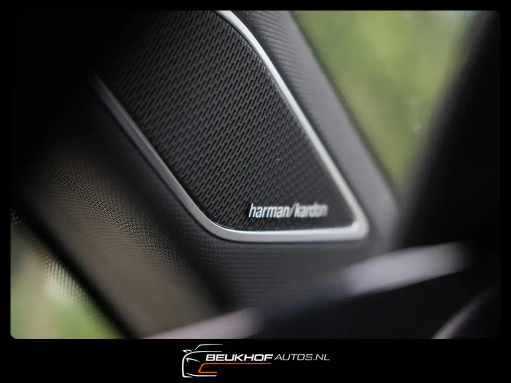 Volkswagen Golf 1.5 eTSI R-Line Pano H&K Audio Cruise Camera uit 2020, foto 11