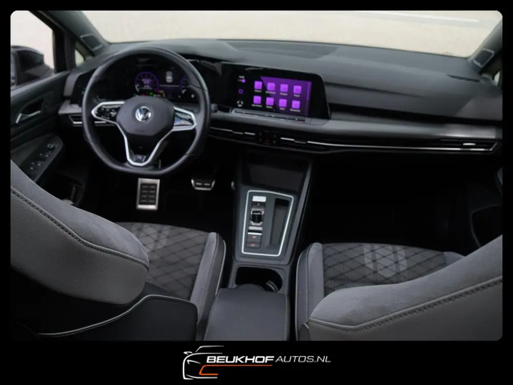 Volkswagen Golf 1.5 eTSI R-Line Pano H&K Audio Cruise Camera uit 2020, foto 7
