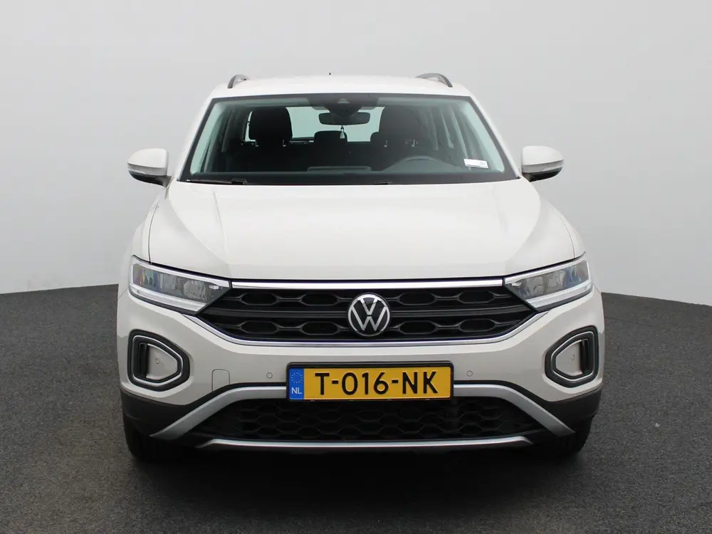 Volkswagen T-Roc 1.5 TSI Life Business uit 2023, foto 3