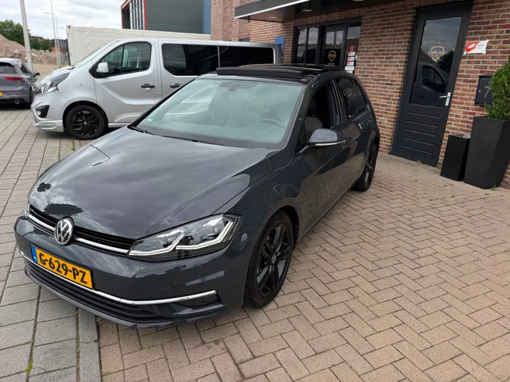 Volkswagen Golf 1.0 TSI Highline Style Panorama Dak LED kopl uit 2019, foto 14