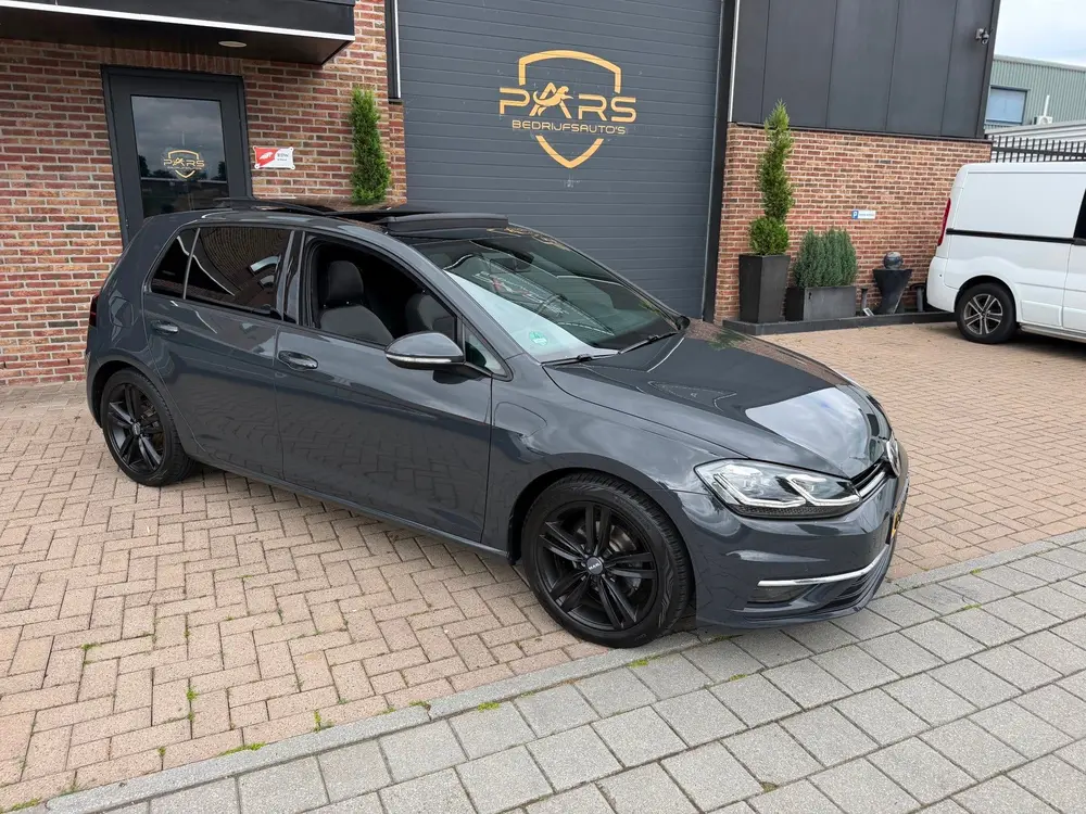 Volkswagen Golf 1.0 TSI Highline Style Panorama Dak LED kopl uit 2019, foto 8