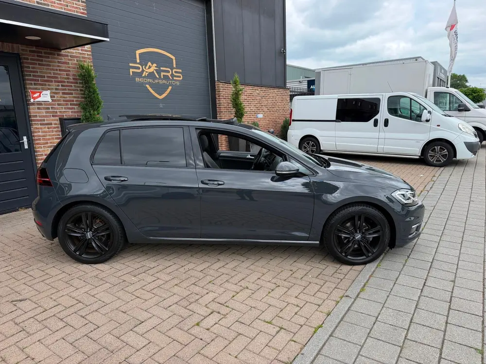 Volkswagen Golf 1.0 TSI Highline Style Panorama Dak LED kopl uit 2019, foto 9