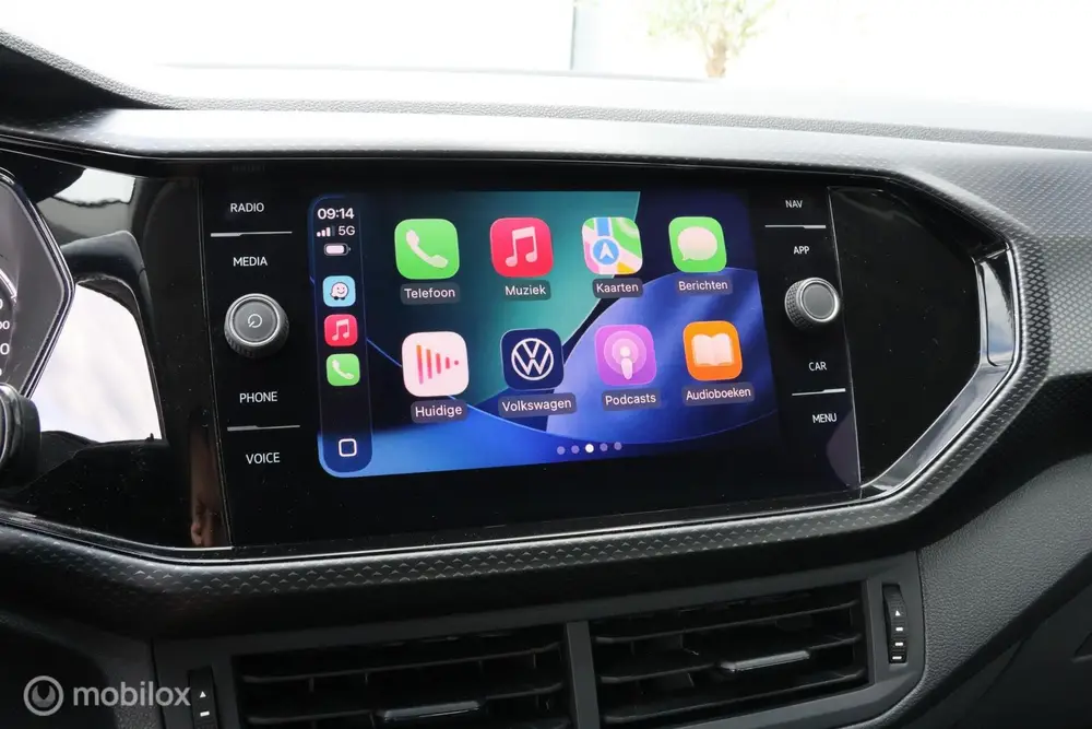 Volkswagen T-Cross 1.0 TSI | Carplay I DAB uit 2021, foto 12