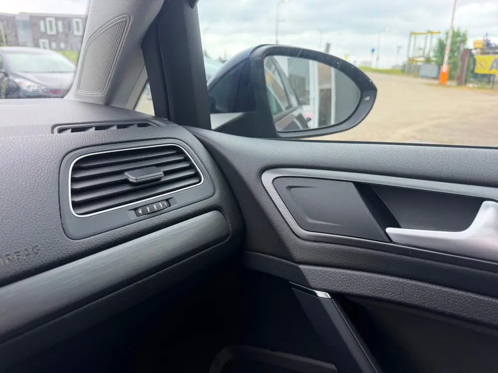 Volkswagen Golf Variant 1.0 TSI Comfortline met parkeersenso uit 2019, foto 11
