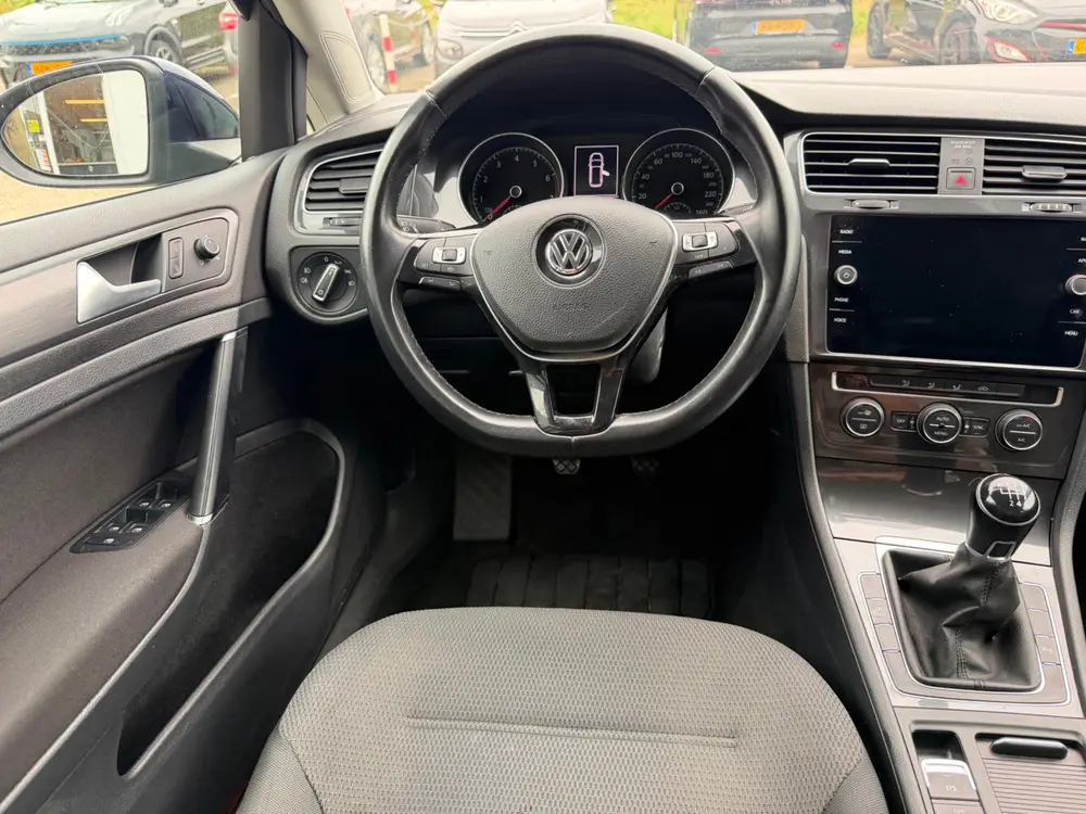 Volkswagen Golf Variant 1.0 TSI Comfortline met parkeersenso uit 2019, foto 16