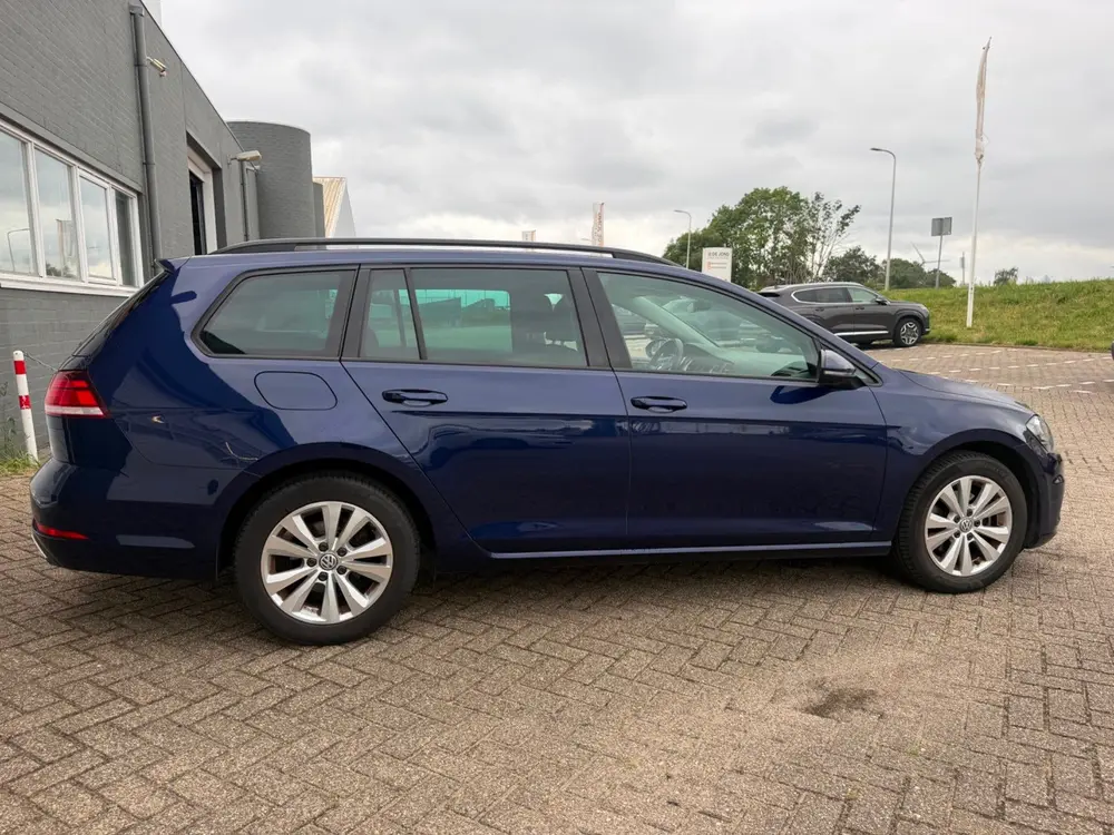 Volkswagen Golf Variant 1.0 TSI Comfortline met parkeersenso uit 2019, foto 7