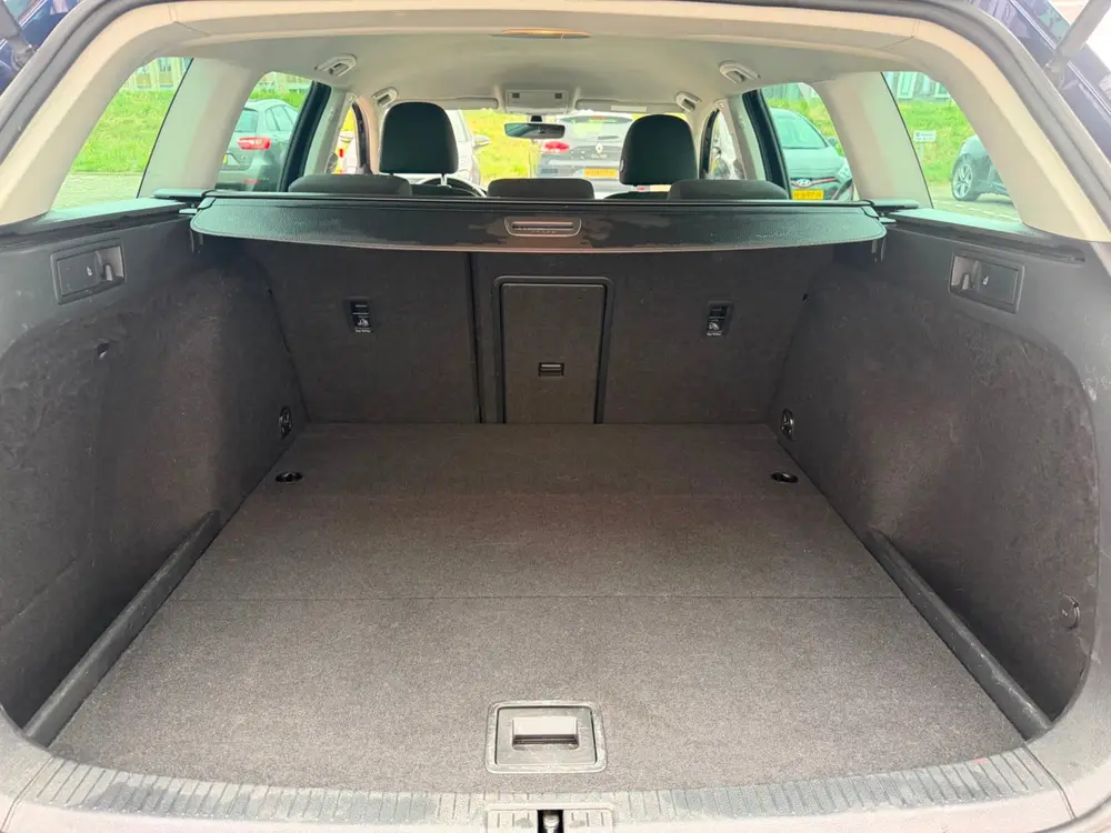 Volkswagen Golf Variant 1.0 TSI Comfortline met parkeersenso uit 2019, foto 9