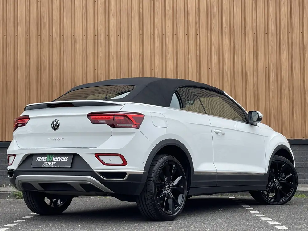 Volkswagen T-Roc Cabrio 1.5 TSI R-Line Uitstraling | Apple C uit 2023, foto 9