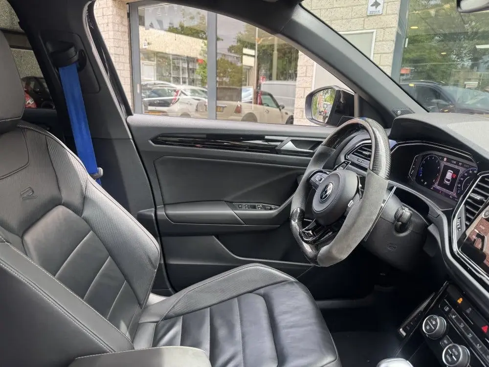 Volkswagen T-Roc 2.0 TSI 4Motion R Beats Pano Akra 430PK uit 2020, foto 2
