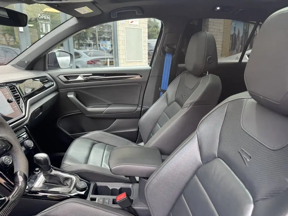 Volkswagen T-Roc 2.0 TSI 4Motion R Beats Pano Akra 430PK uit 2020, foto 5