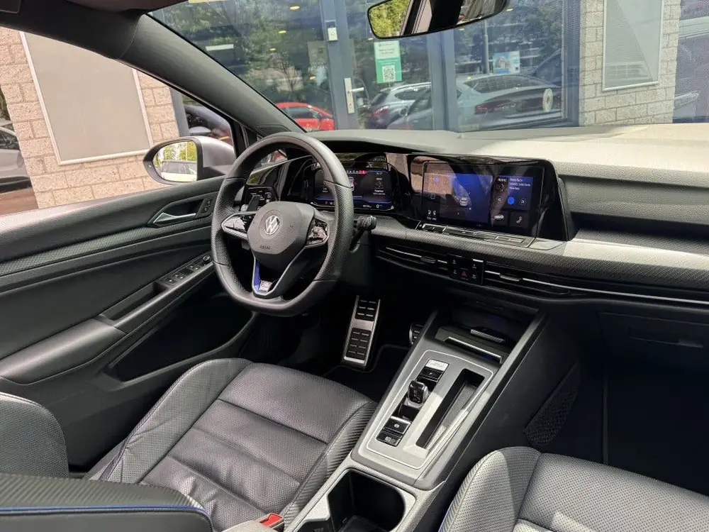 Volkswagen Golf Variant Golf 2.0 TSI 4Motion R Pano Akra Leer IQ Led uit 2021, foto 2