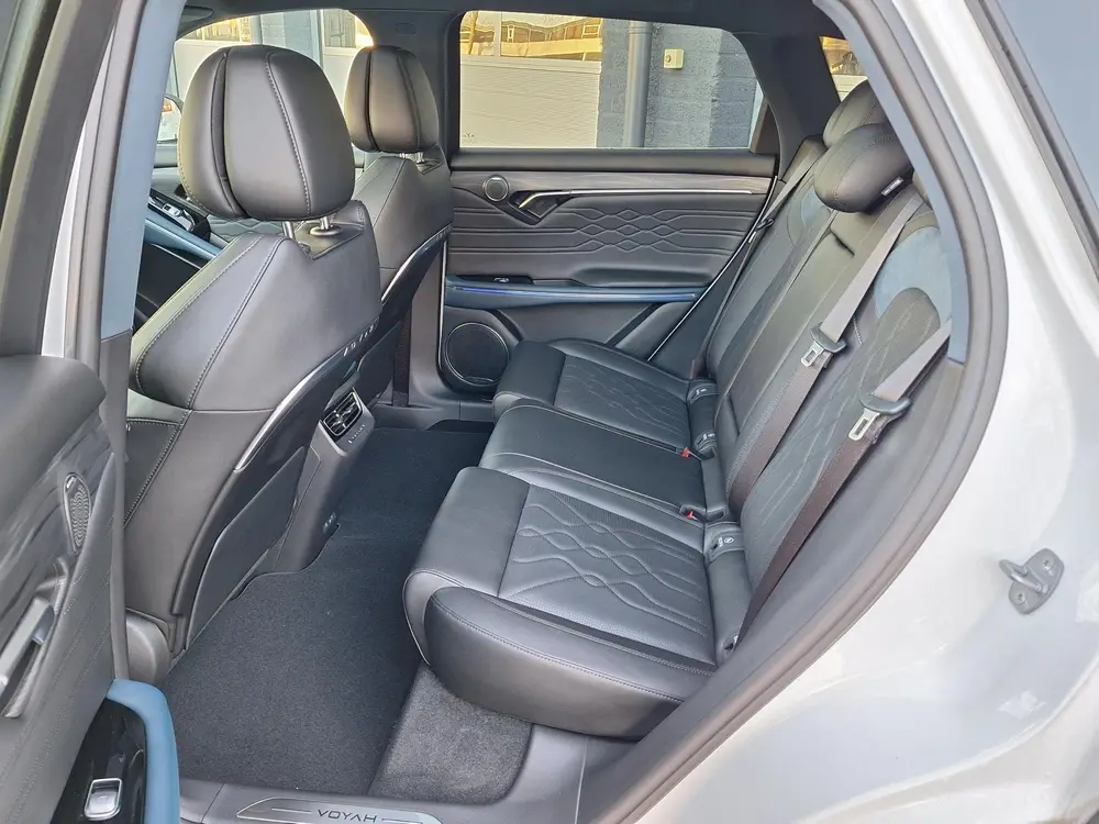 Voyah Free Limited Edition Business 4WD 106 kWh | Schuifdak uit 2026, foto 6