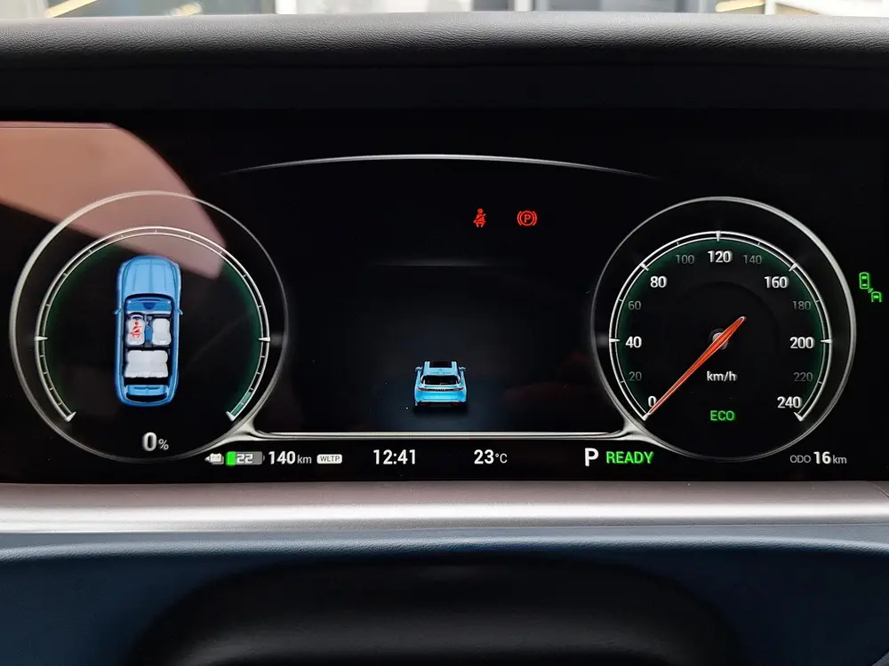 Voyah Free Limited Edition Business 4WD 106 kWh | Schuifdak uit 2026, foto 19