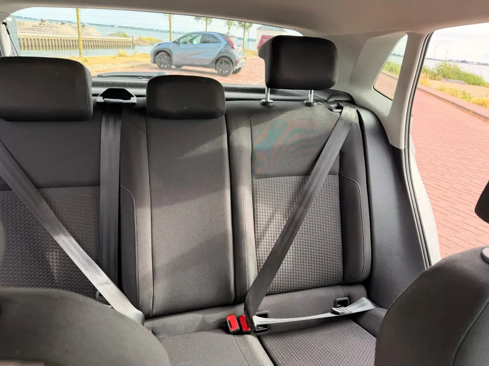 Volkswagen Polo comfortline 1.0 TSI 95pk 2019 Wit uit 2019, foto 17