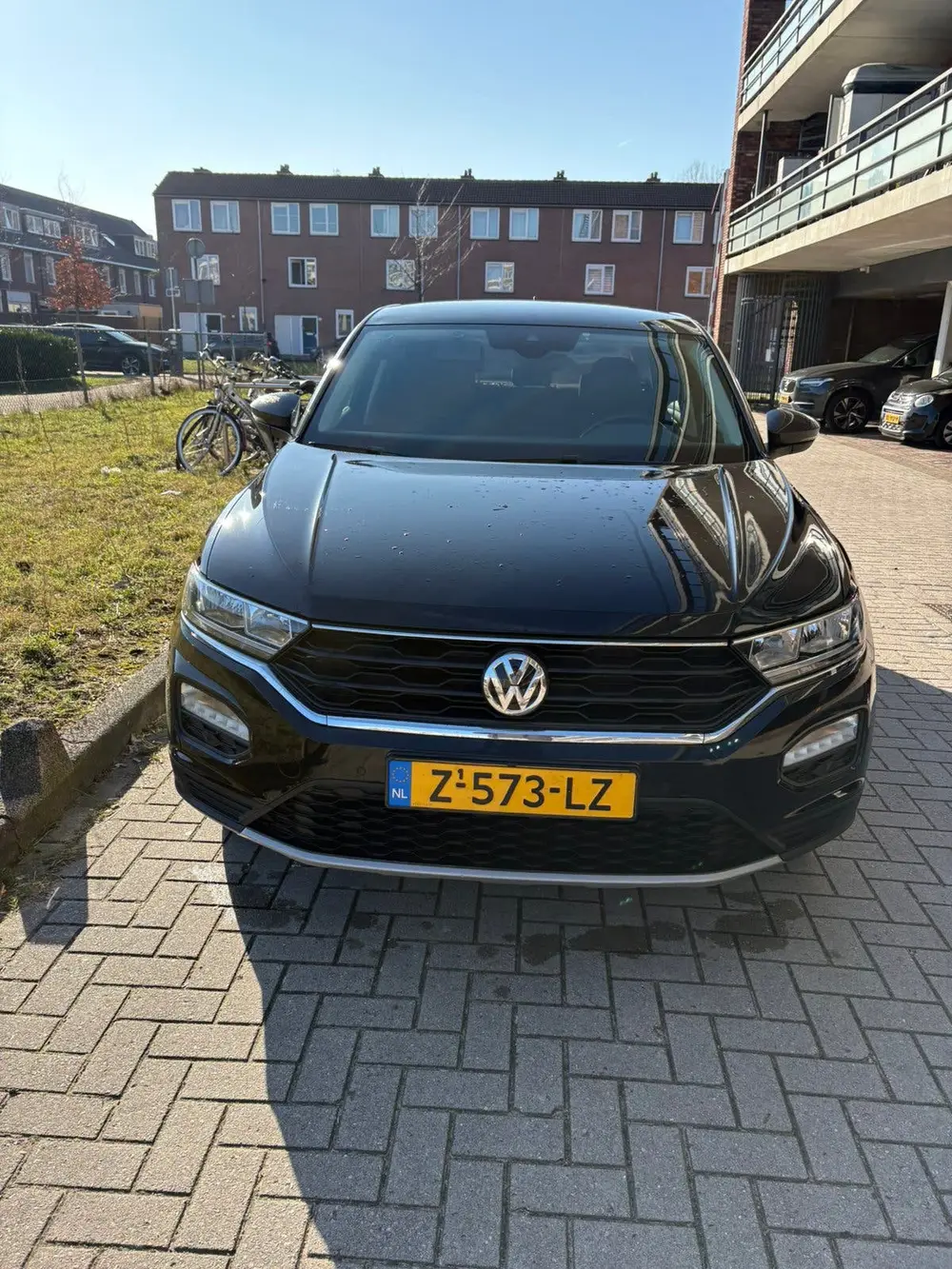 Volkswagen T-Roc 1.6 TDI 115pk 2019 Zwart uit 2019, foto 2