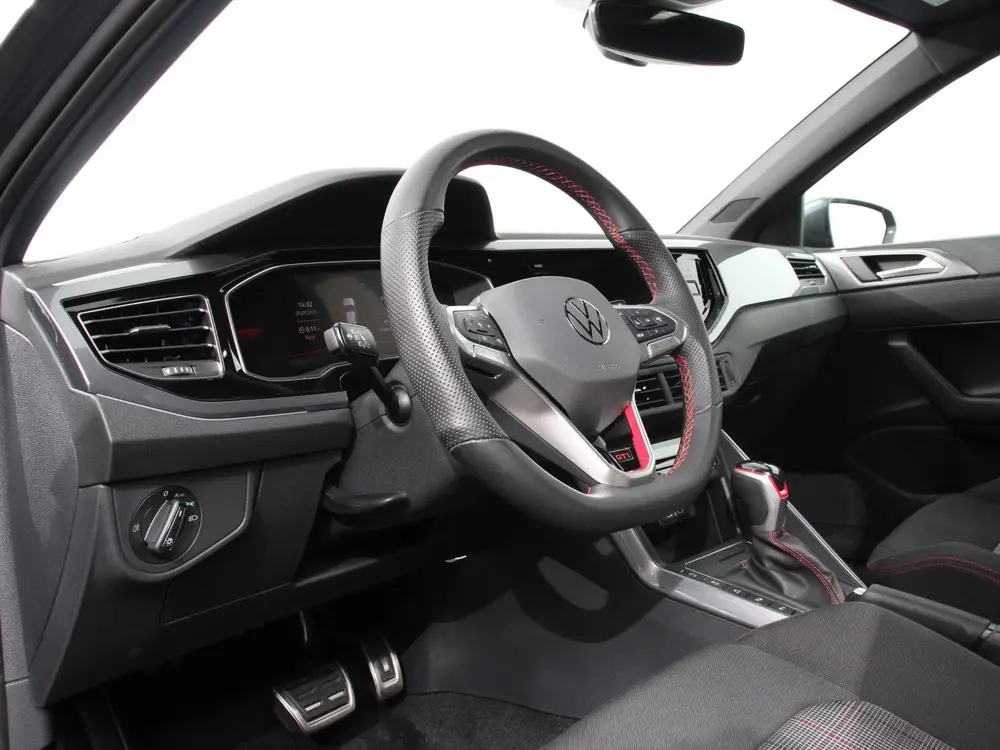 Volkswagen Polo 2.0 TSI GTI 207pk Automaat Digitale Cockpit uit 2024, foto 15