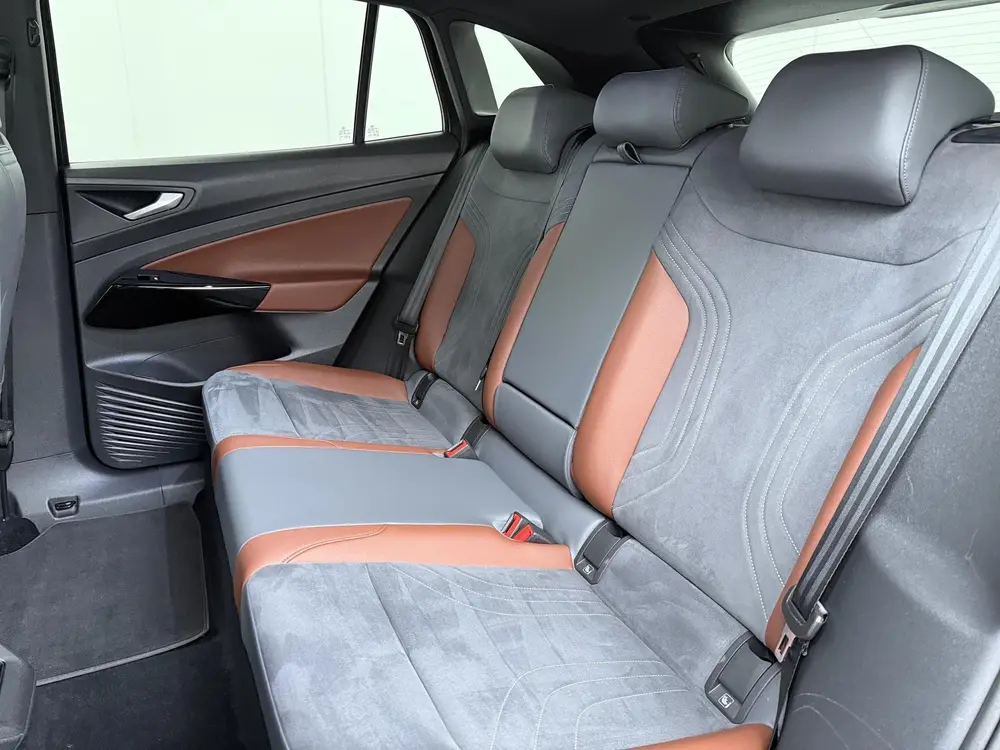 Volkswagen ID.4 First 77 kWh | 204 PK | SoH 92% | Trekhaak | uit 2020, foto 7