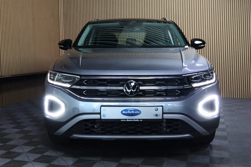 Volkswagen T-Roc 1.5 TSI Style DSG AVM VIRTUAL CARPLAY CLIMA uit 2023, foto 8