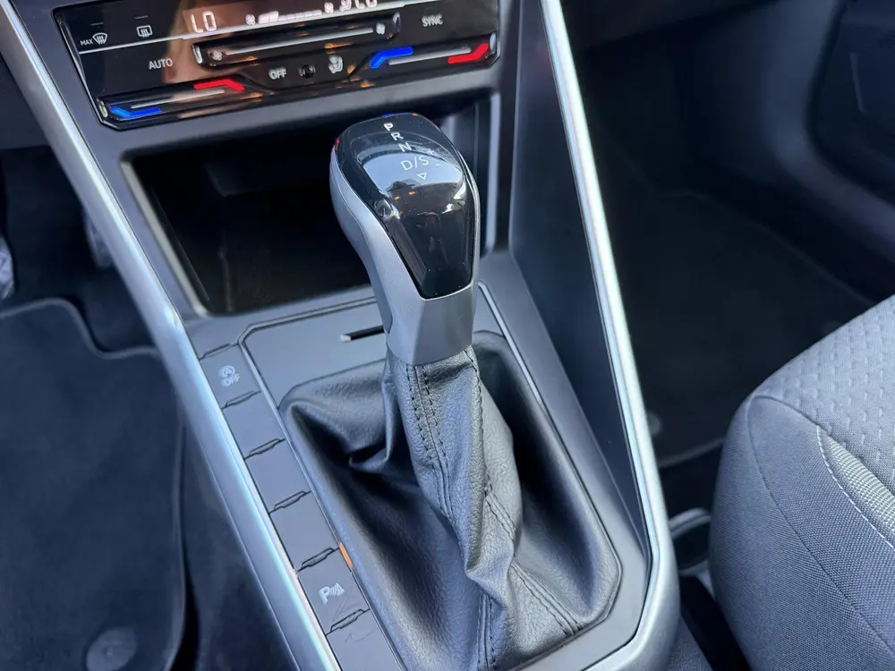Volkswagen Polo 1.0 TSI DSG/Camera/Virtual/Carplay/ECC uit 2022, foto 8