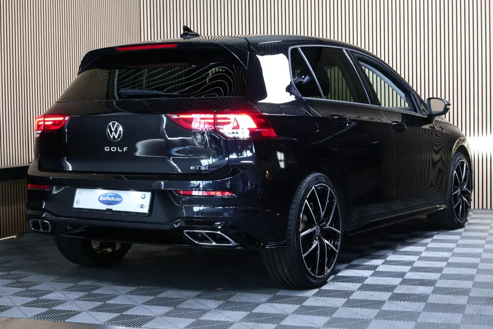 Volkswagen Golf R line 1.0 eTsi AVM ACC CARPLAY CAMERA PDC ' uit 2024, foto 3