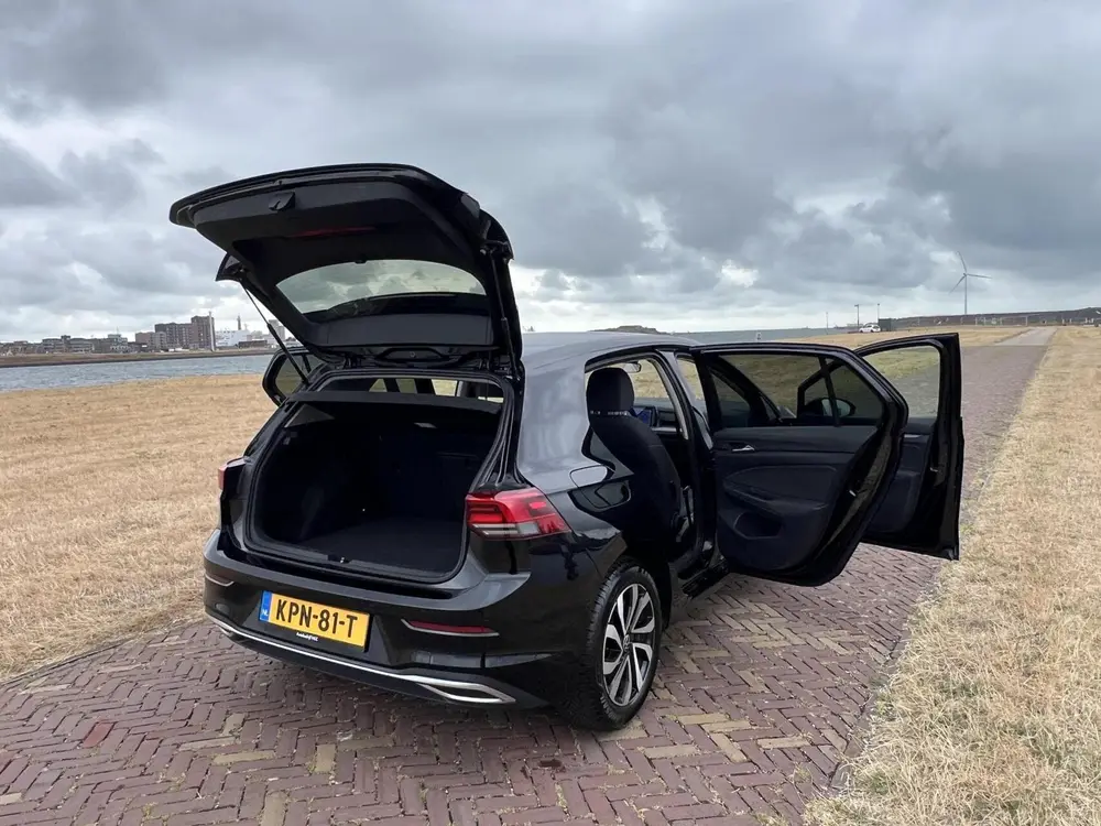 Volkswagen Golf 1.5 eTSI Active AIRCO|DSG|ACC|CARPLAY|APK uit 2022, foto 13
