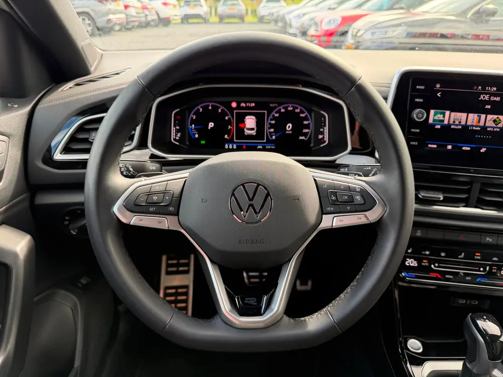 Volkswagen T-Roc 1.5 TSI R-Line uit 2024, foto 17