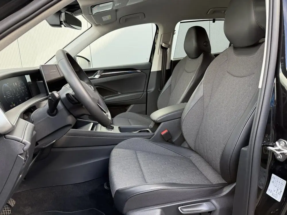 Volkswagen Tayron 1.5 eHybrid Life Trekhaak Camera Carplay F uit 2025, foto 15