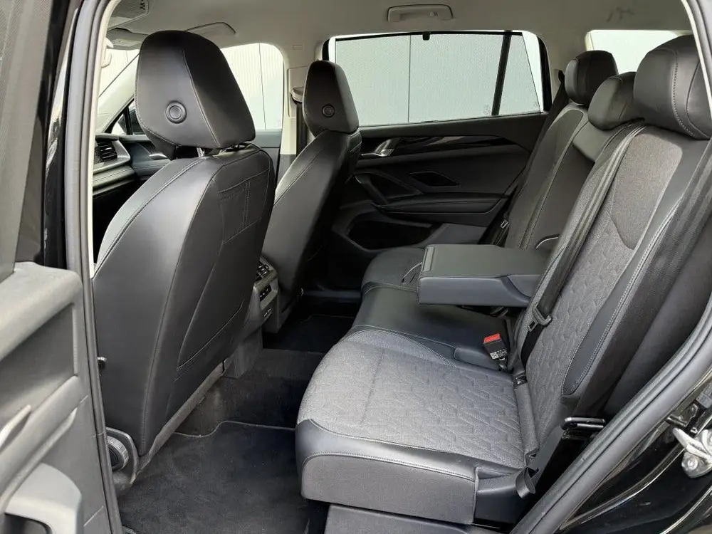 Volkswagen Tayron 1.5 eHybrid Life Trekhaak Camera Carplay F uit 2025, foto 16