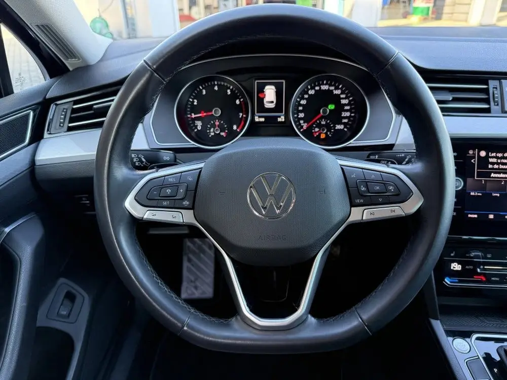 Volkswagen Passat Variant 1.5 TSI Business Carplay Automaat uit 2024, foto 10
