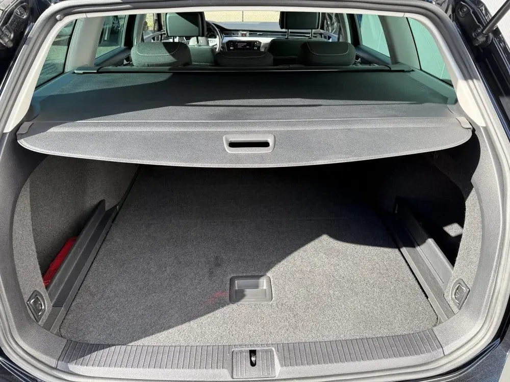 Volkswagen Passat Variant 1.5 TSI Business Carplay Automaat uit 2024, foto 17