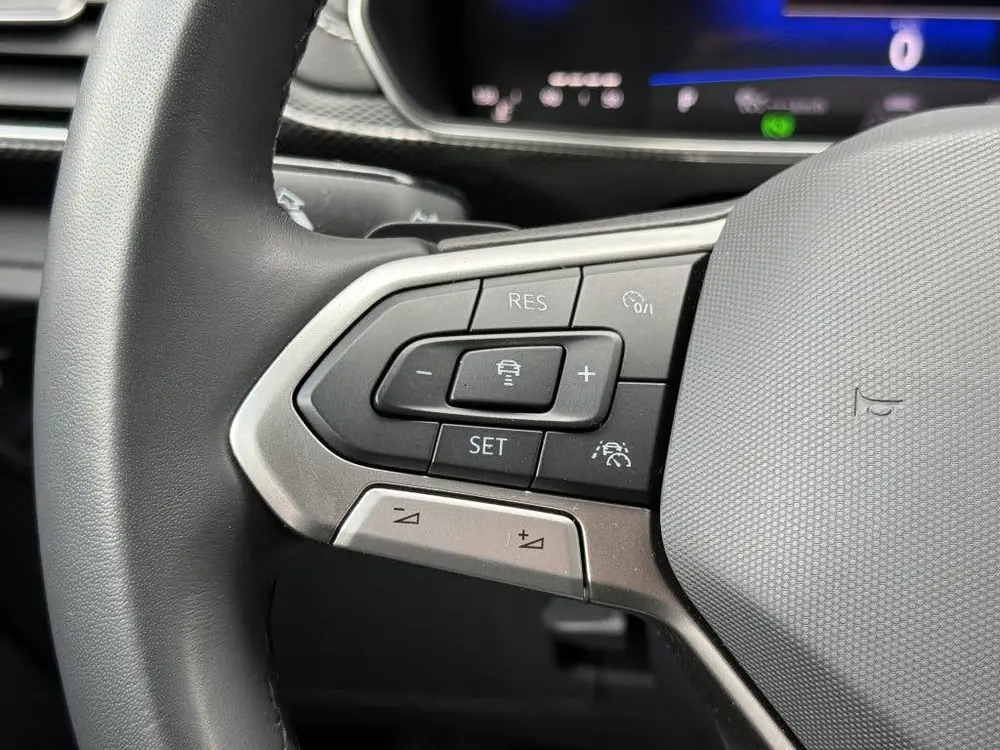 Volkswagen T-Cross 1.5 TSI R-Line Carplay Camera Led Acc Tre uit 2025, foto 12