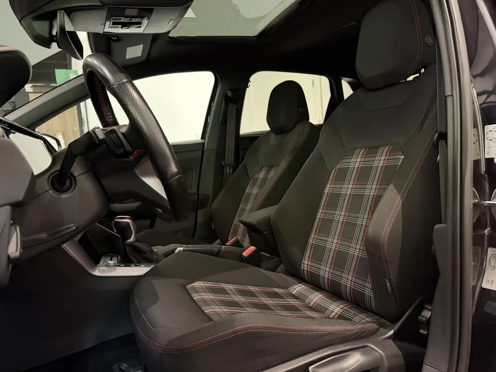 Volkswagen Polo 2.0 TSI GTI Keyless|Panorama|Camera|DCC uit 2022, foto 10