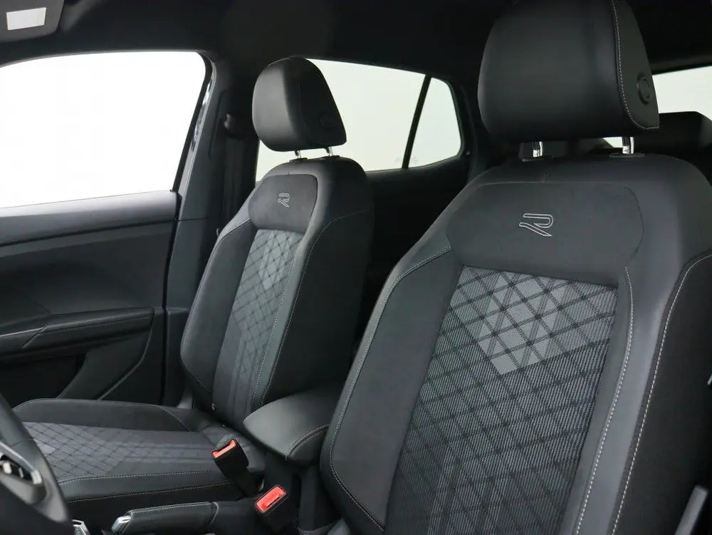 Volkswagen T-Cross 1.0 TSI R-Line | IQ Light | ACC | Private uit 2025, foto 16