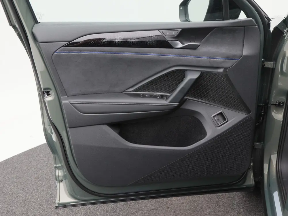 Volkswagen Tayron R-Line Edition 1.5 eHybrid 272 Pk | Trekha uit 2026, foto 19