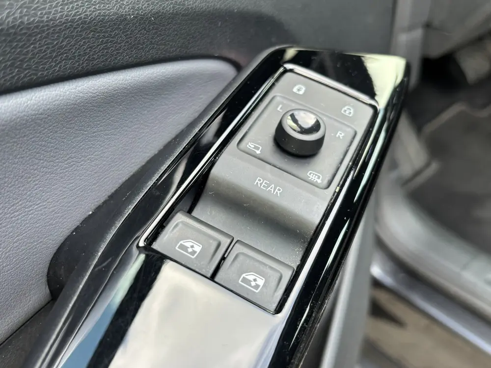 Volkswagen ID.4 Life 77 kWh Winterpakket, Adaptive Cruise & uit 2021, foto 14