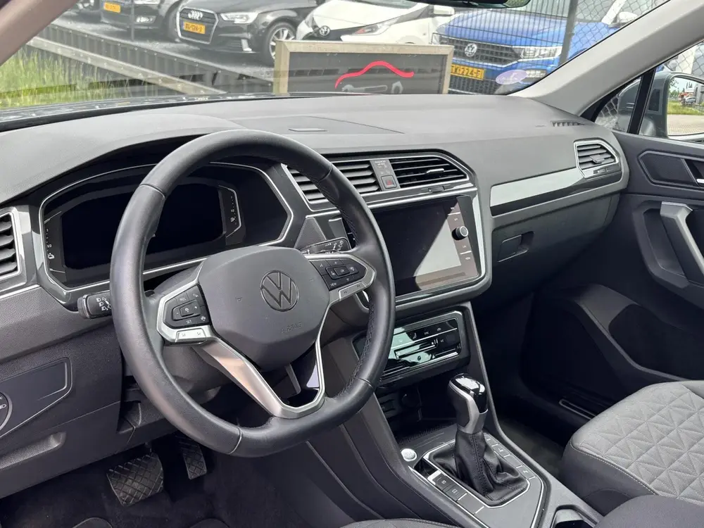 Volkswagen Tiguan 1.4 TSI eHybrid Business+ keyless camera uit 2022, foto 10