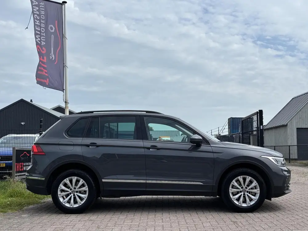 Volkswagen Tiguan 1.4 TSI eHybrid Business+ keyless camera uit 2022, foto 2