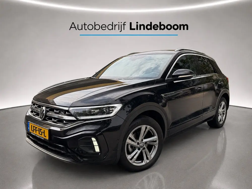 Volkswagen T-Roc 1.5 TSI R-Line Acc, Trekhaak, All Season ba uit 2025