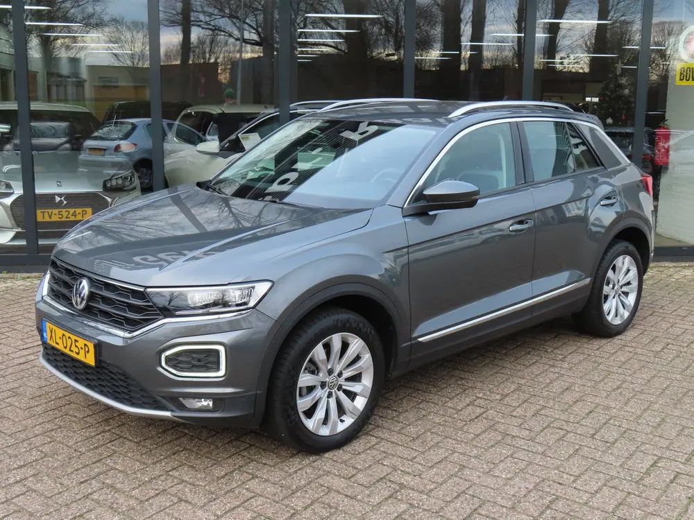 Volkswagen T-Roc 1.5 TSI 150pk Sport*LED*ACC*Apple Carplay* uit 2019, foto 2