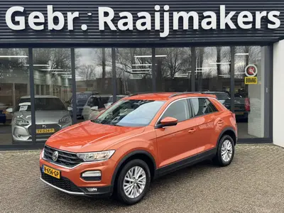 Volkswagen T-Roc 1.0 TSI Style *Navigatie*Stoelverwarming* uit 2019