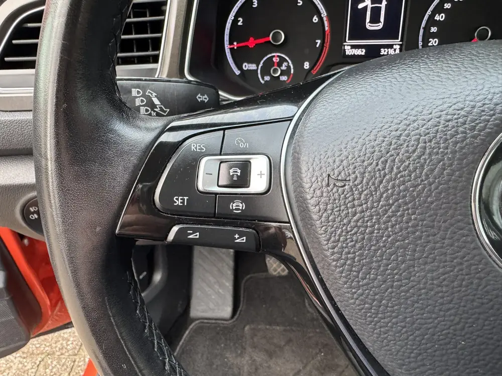 Volkswagen T-Roc 1.0 TSI Style *Navigatie*Stoelverwarming* uit 2019, foto 17