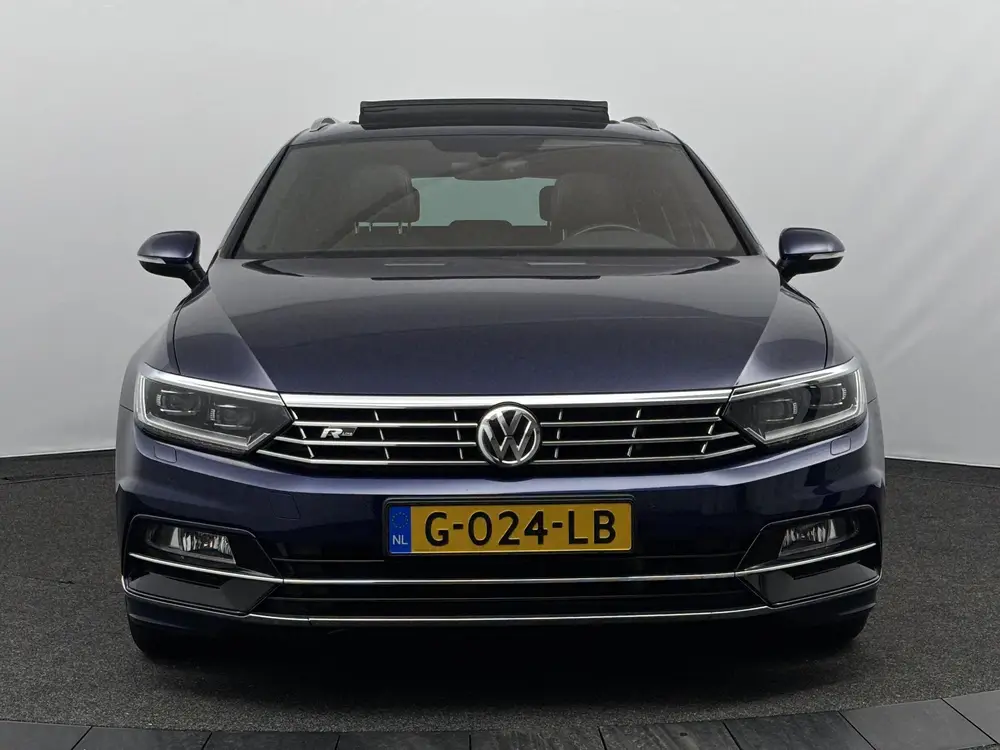 Volkswagen Passat Variant 1.5 TSI 150pk DSG R-Line Business uit 2019, foto 18