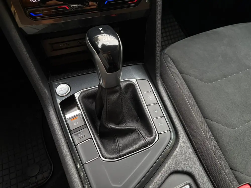 Volkswagen Tiguan 1.5 TSI 150pk DSG 2020 Zwart uit 2020, foto 12
