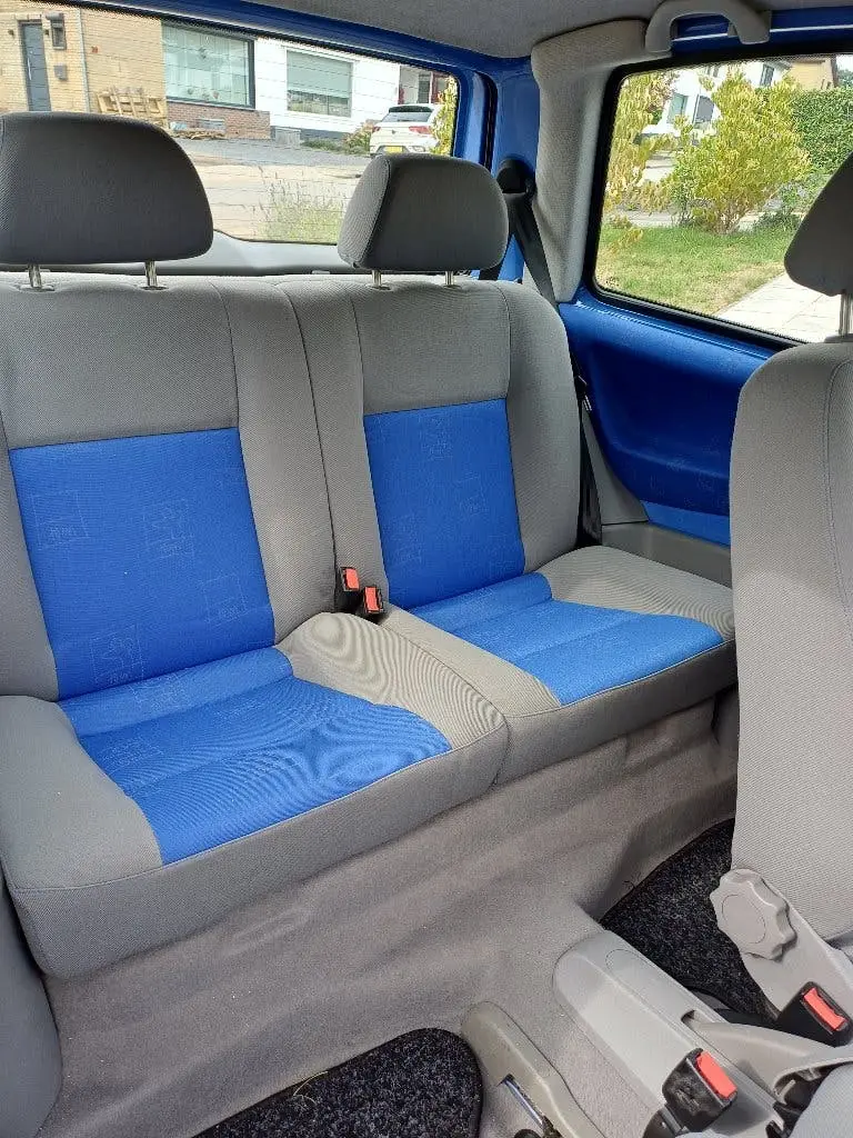Volkswagen Tiguan LUPO Hatchback 1,4 55kw / 75pk uit 2020, foto 3