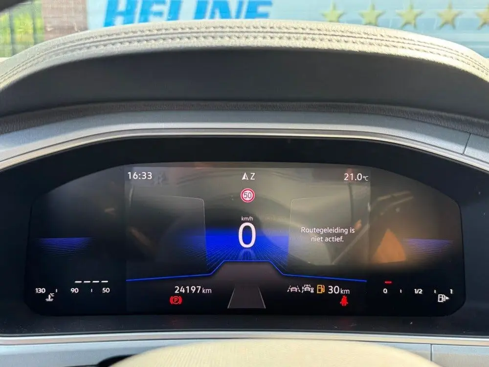 Volkswagen T-Roc TSI 115PK LIFE GOAL EDITION NAVI/CARPLAY/PD uit 2025, foto 14