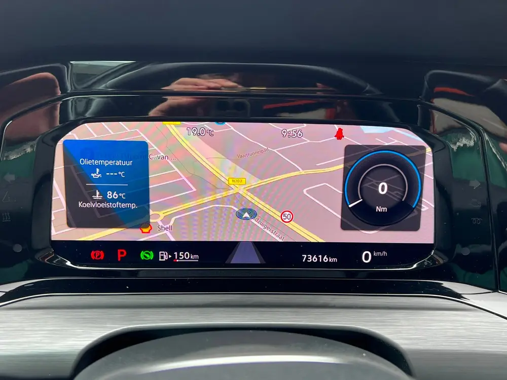 Volkswagen Golf 1.5 eTSI R-Line 7-DSG LED CARPLAYY uit 2022, foto 12