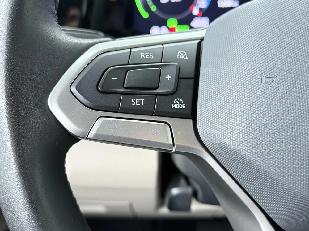 Volkswagen Multivan 1.5 eHybrid L2 Economy Business 4Motion uit 2025, foto 8