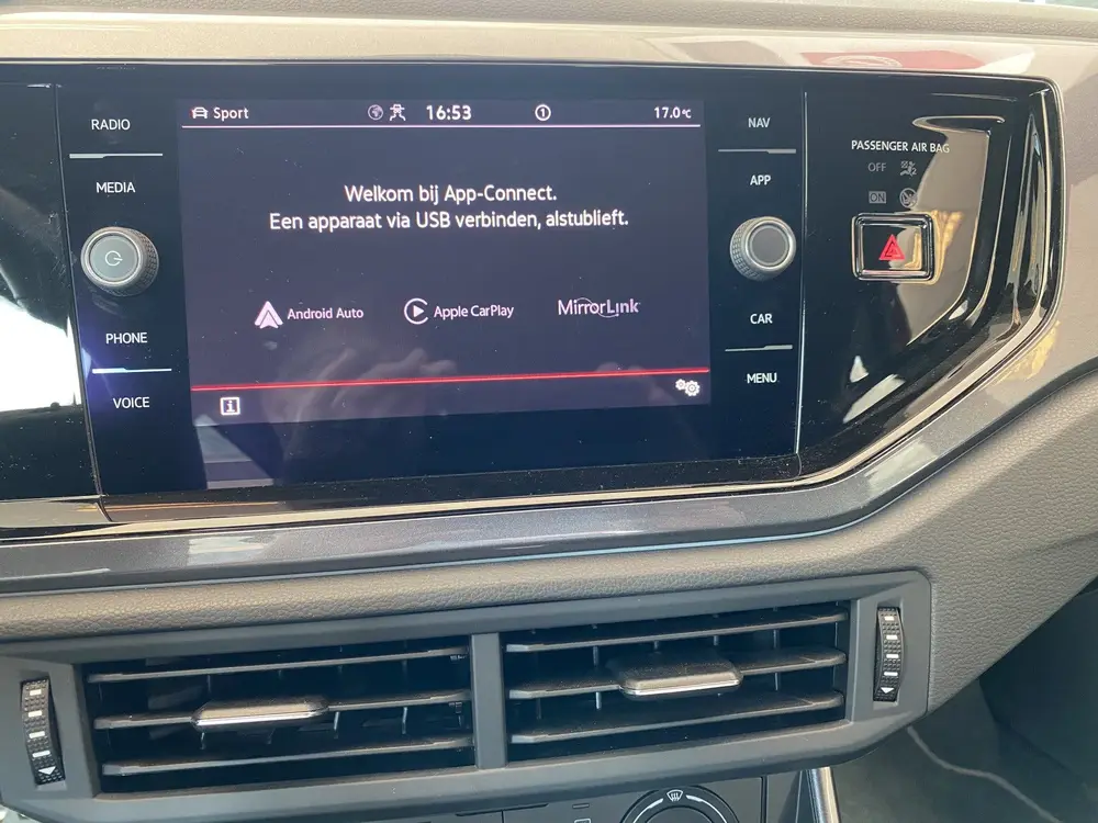 Volkswagen Polo 2.0 TSI GTIAutomaat, Navigatie/Apple Carplay uit 2022, foto 19
