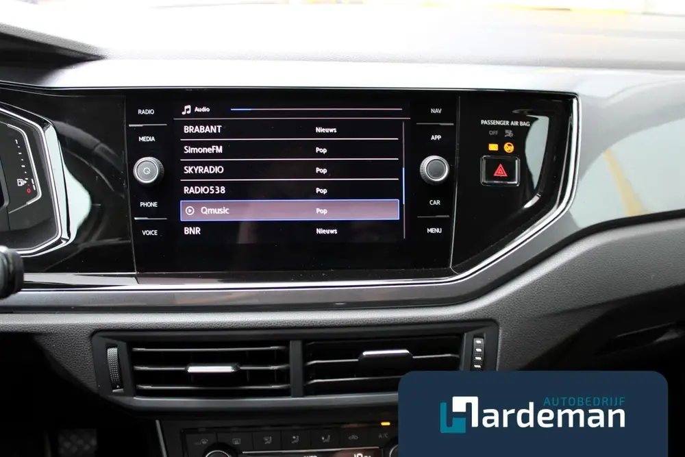Volkswagen Polo 1.0 TSI Highline Carplay Virtual cockpit uit 2019, foto 15
