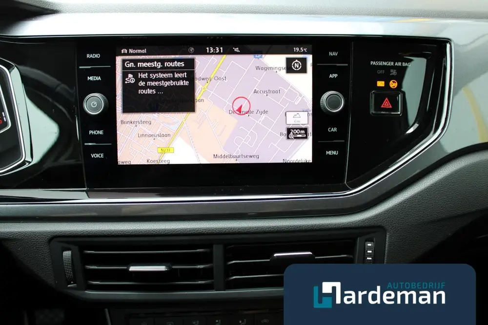 Volkswagen Polo 1.0 TSI Highline Carplay Virtual cockpit uit 2019, foto 16